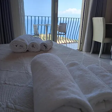 Bed & Breakfast Athena Charming