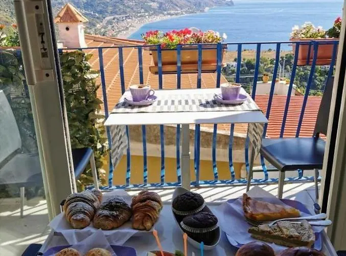 Bed and Breakfast Athena Charming 4*