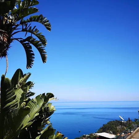 Bed and Breakfast Athena Charming Ταορμίνα