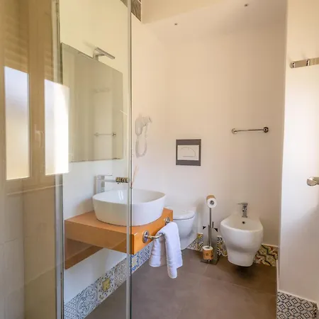 Bed & Breakfast Athena Charming 4*