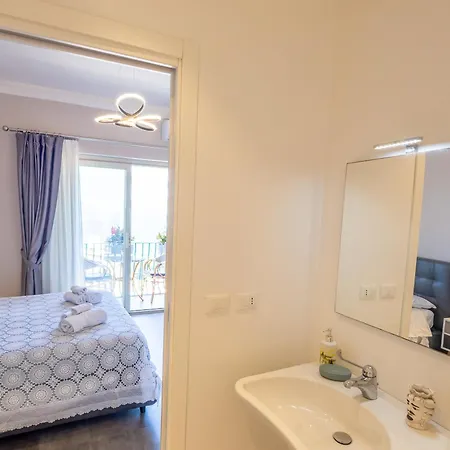 Bed & Breakfast Athena Charming 4*